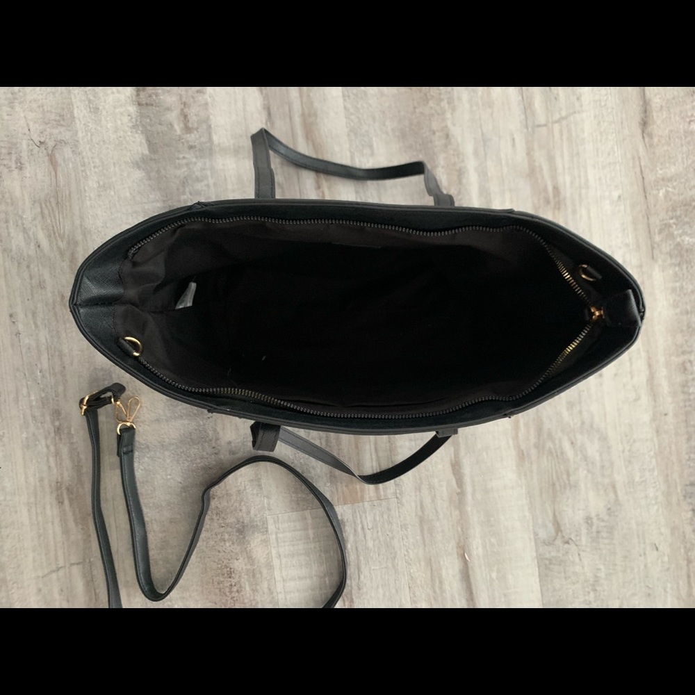 Shoulder Tote - Picture 4 of 7
